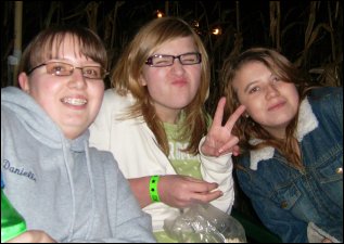 Best Friends Gallery